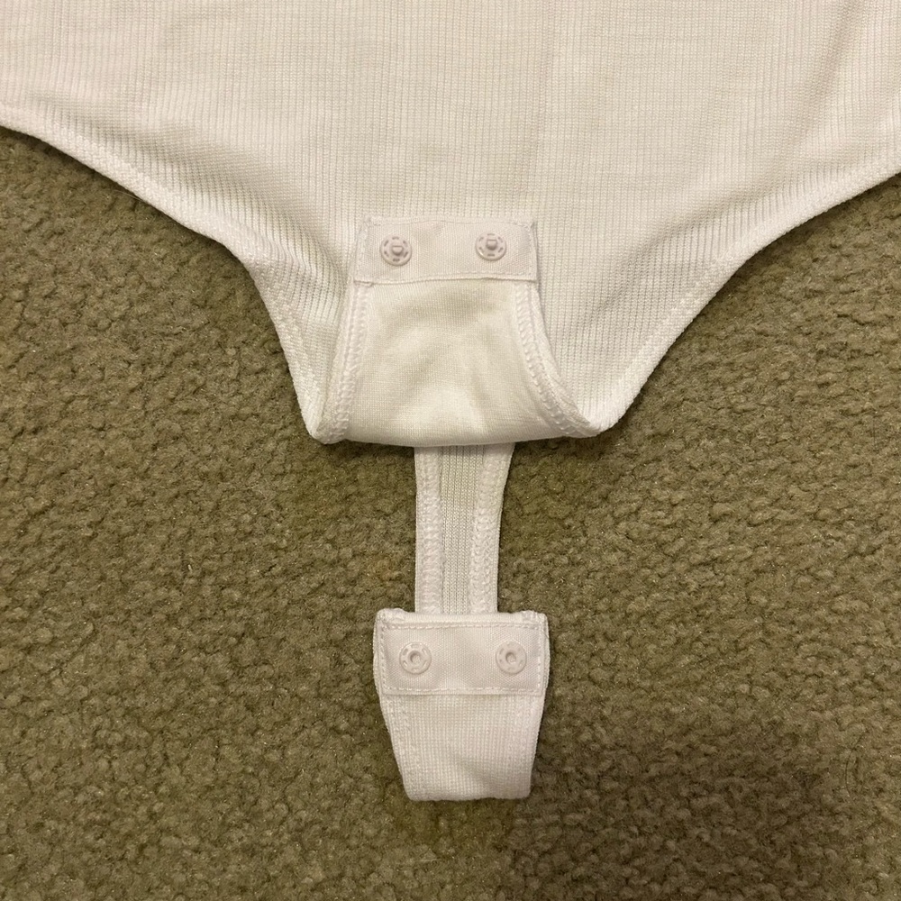 Knix Modal Rib Bodysuit *White* - Picture 4 of 10
